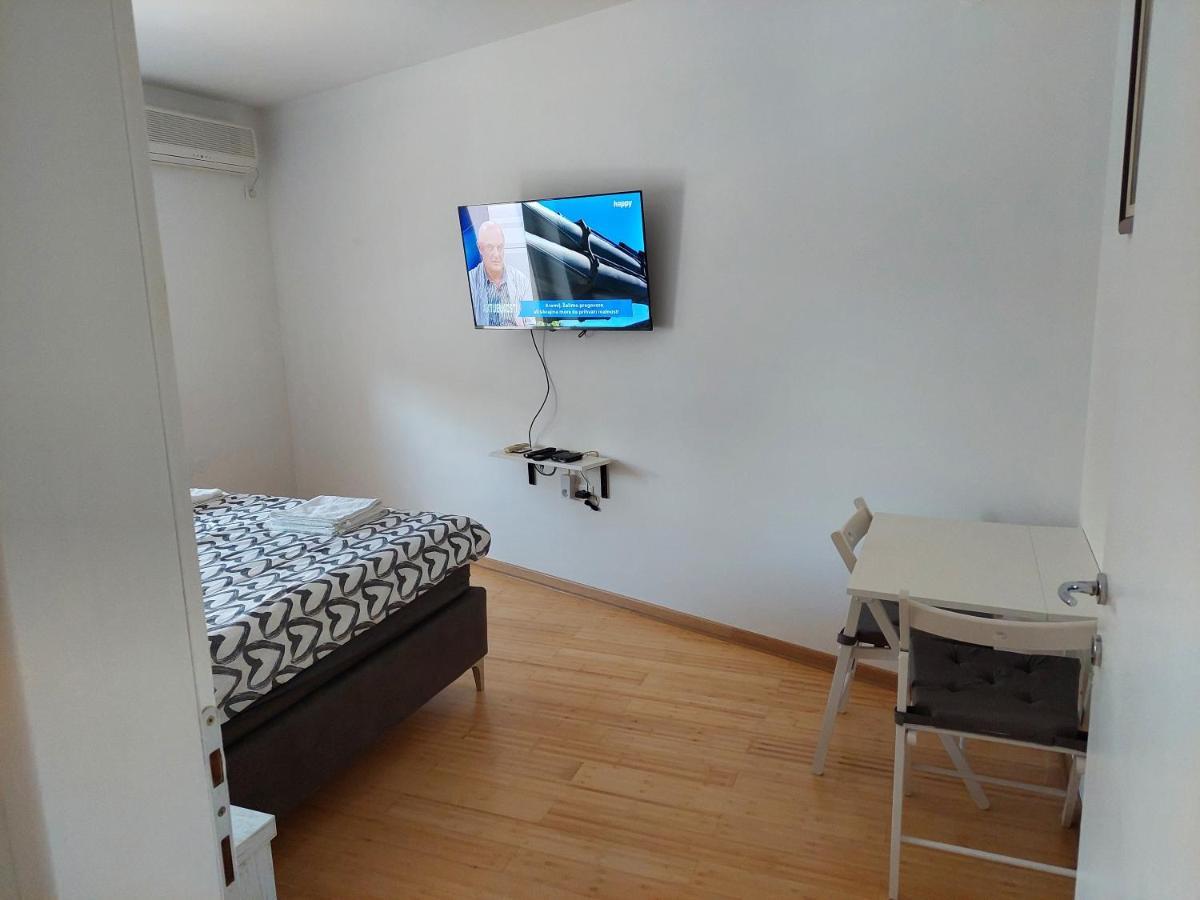 City Passage Apartments- Rooms Нови Сад Екстериор снимка