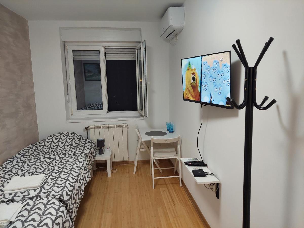 City Passage Apartments- Rooms Нови Сад Екстериор снимка