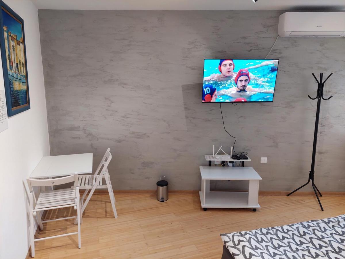 City Passage Apartments- Rooms Нови Сад Екстериор снимка