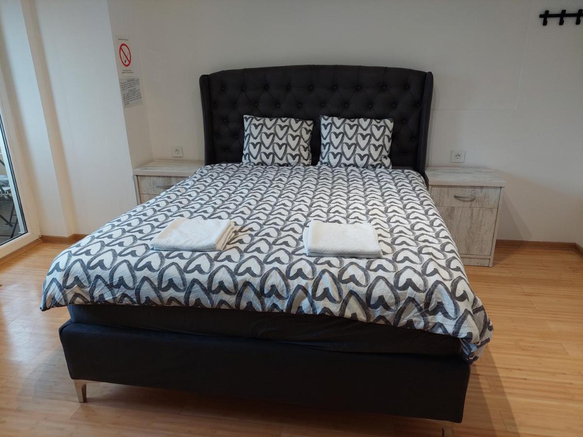 City Passage Apartments- Rooms Нови Сад Екстериор снимка