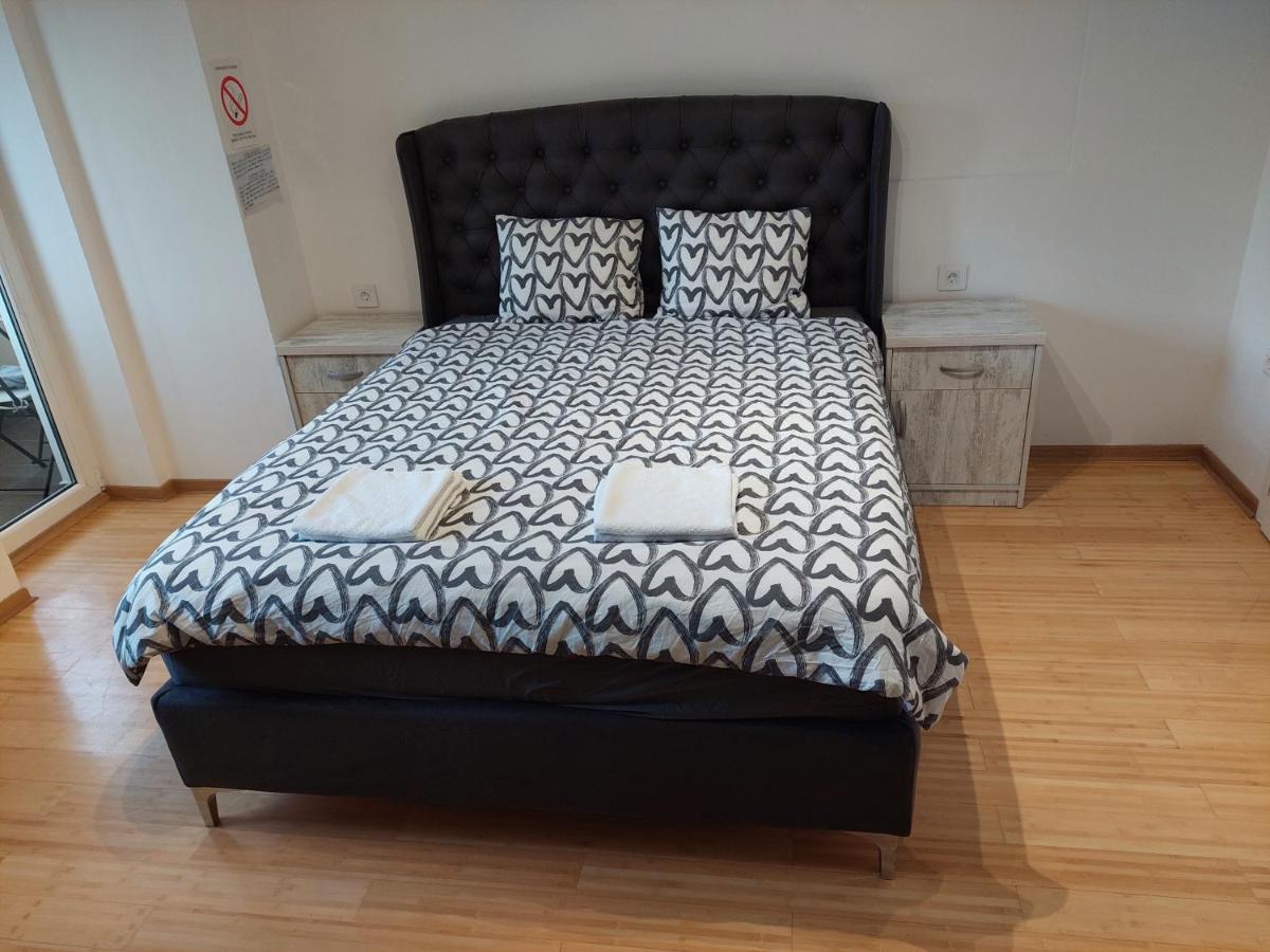 City Passage Apartments- Rooms Нови Сад Екстериор снимка